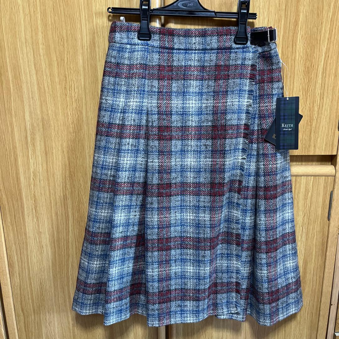 新品未使用KEITHスカート 38