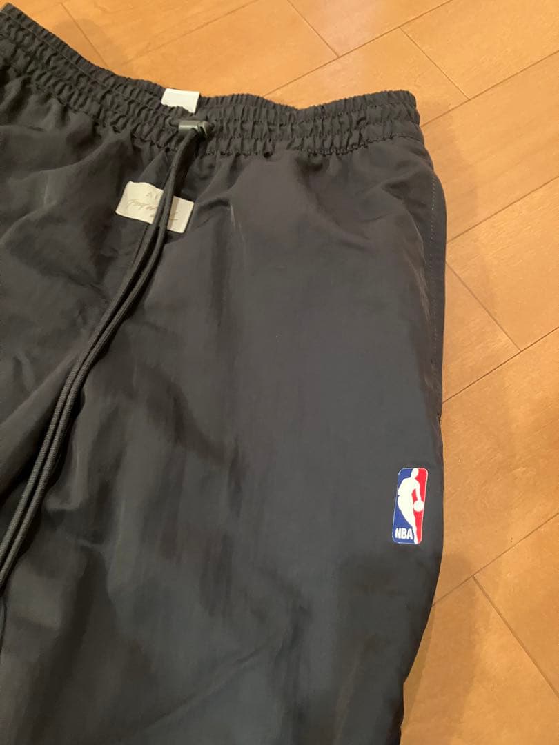 ナイキ　フィアオブゴッド　コラボ　ウォームアップパンツ　黒M