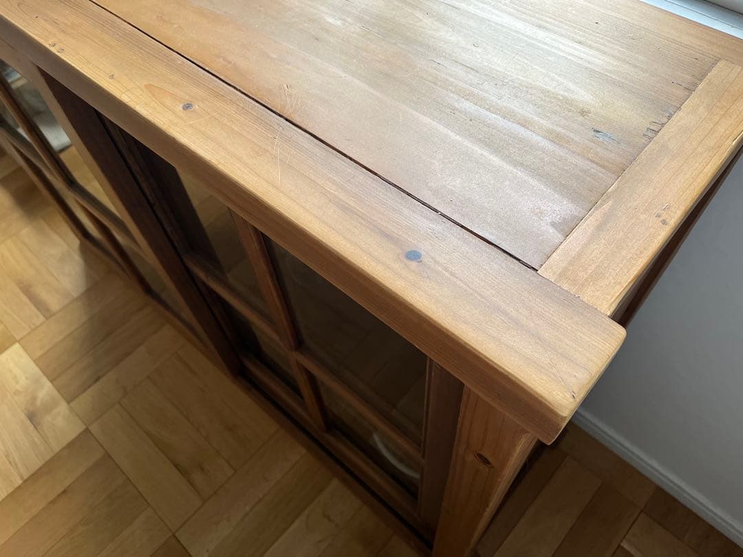 ナチュラルウッドガラス扉キャビネット