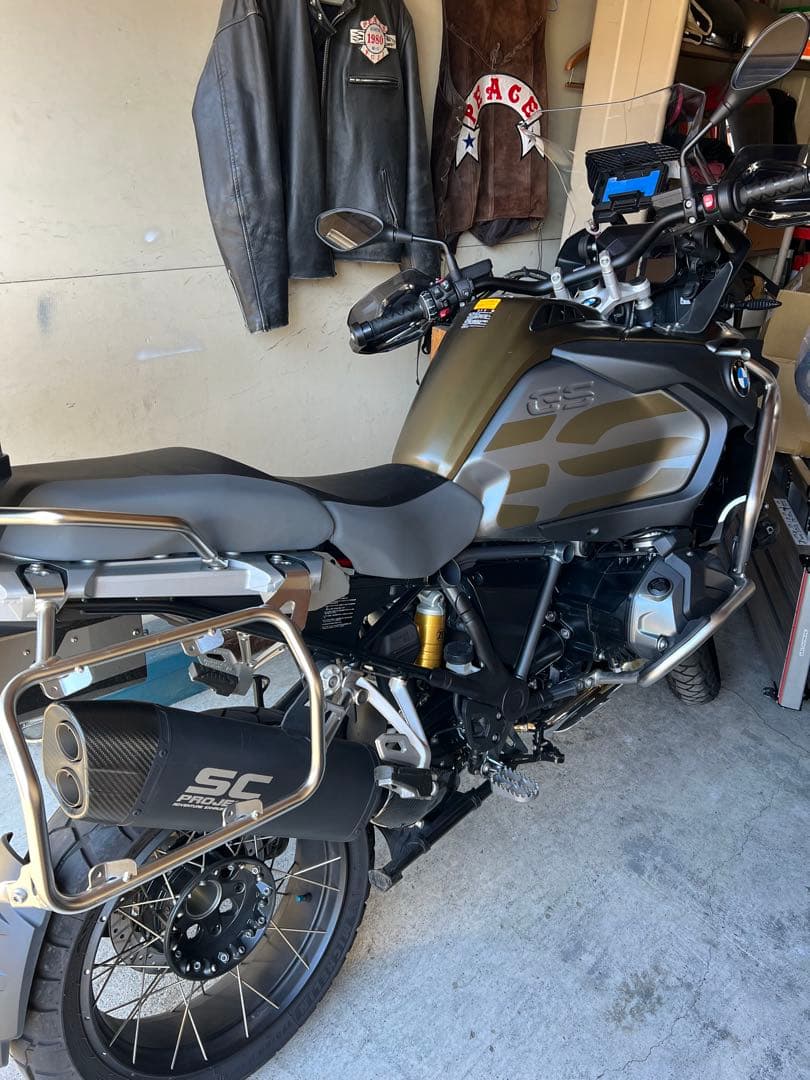 R1250GSアドベンチャー用マフラー