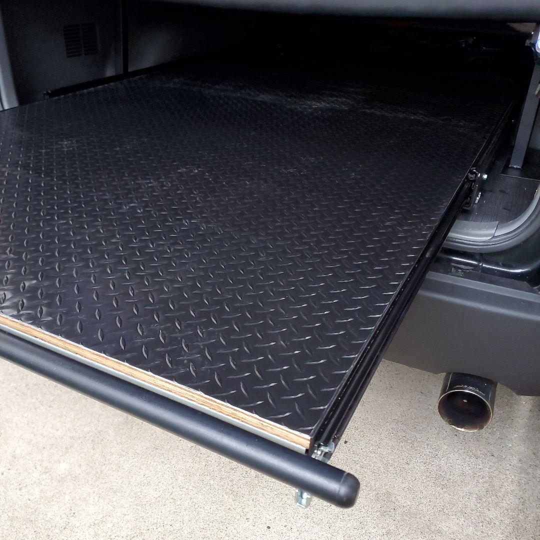 ハイエース スライドレール スライドフロア 9500様