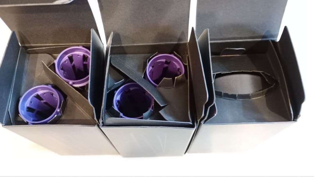 Dyson Airwrap スタイリングセット　トラベリングバッグつき