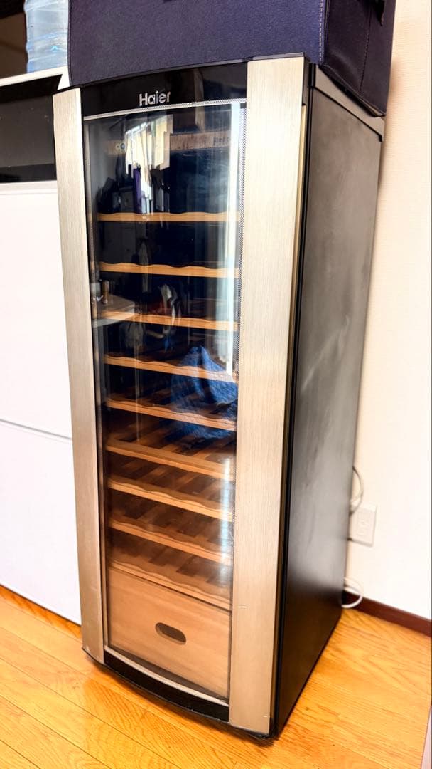 y*k様 Haier ワインセラー 多段式 ガラスドア