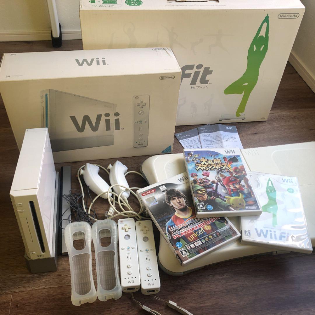 Nintendo Wii 本体&Wii Fit&マリオカート セット