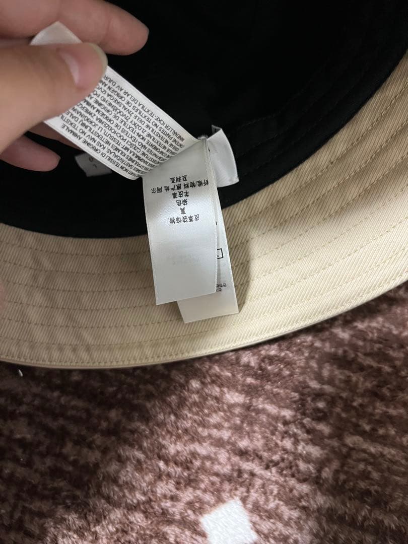 BURBERRY ベージュ バケットハット