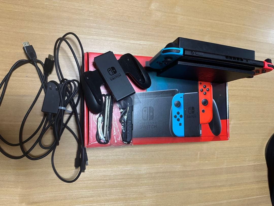 Nintendo Switch 赤/青 本体 +ソフト3本おまけ