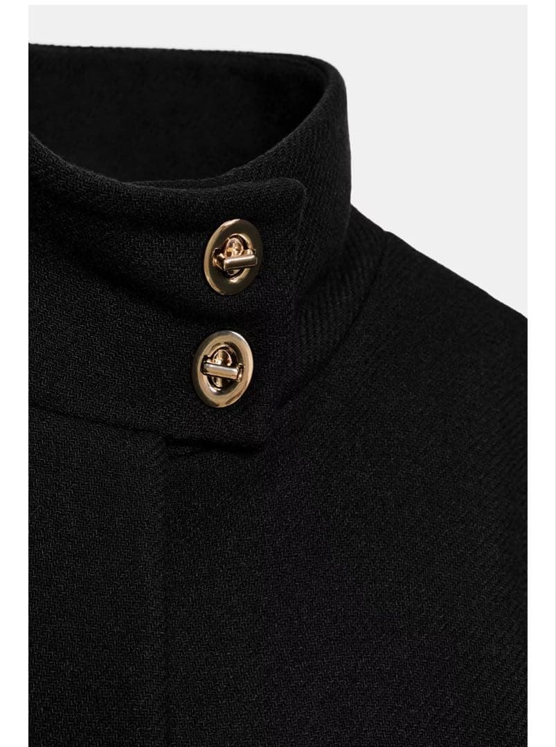 ZARA ウール製ケープスリーブショートコート、ベルト付き