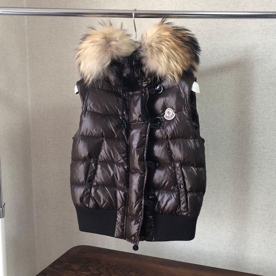 美品 moncler モンクレール TARN GILET ダウンベスト ファー
