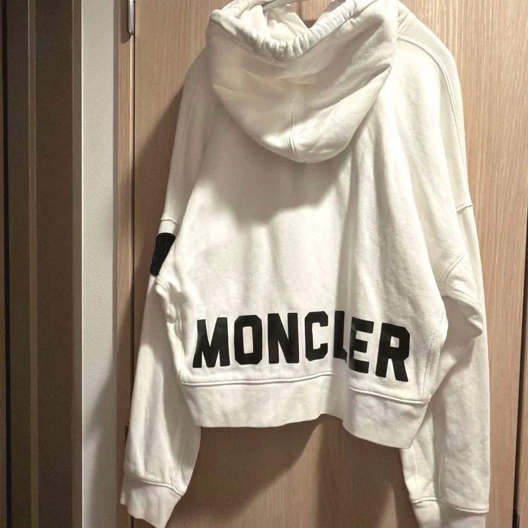 【レア】MONCLER ホワイト パーカー