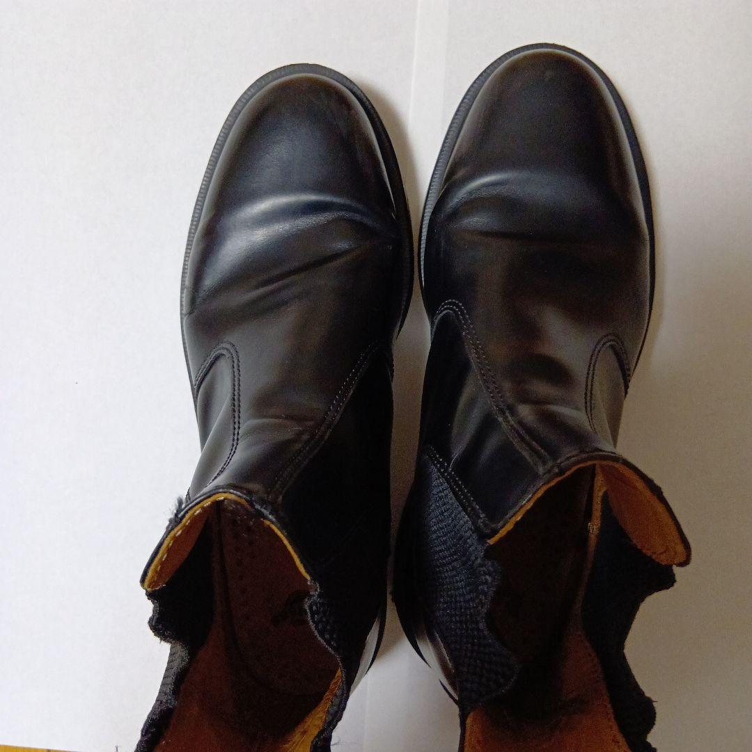 A ドクターマーチン チェルシーブーツ