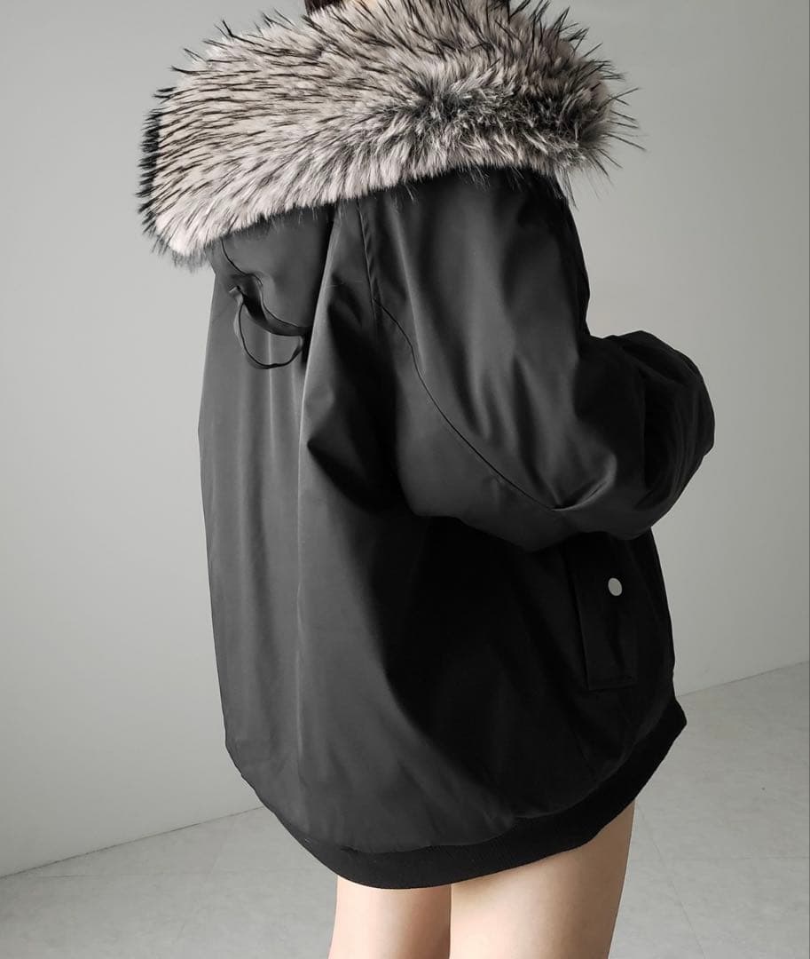 me+em select フェイクファーフーディビッグダウンジャケット