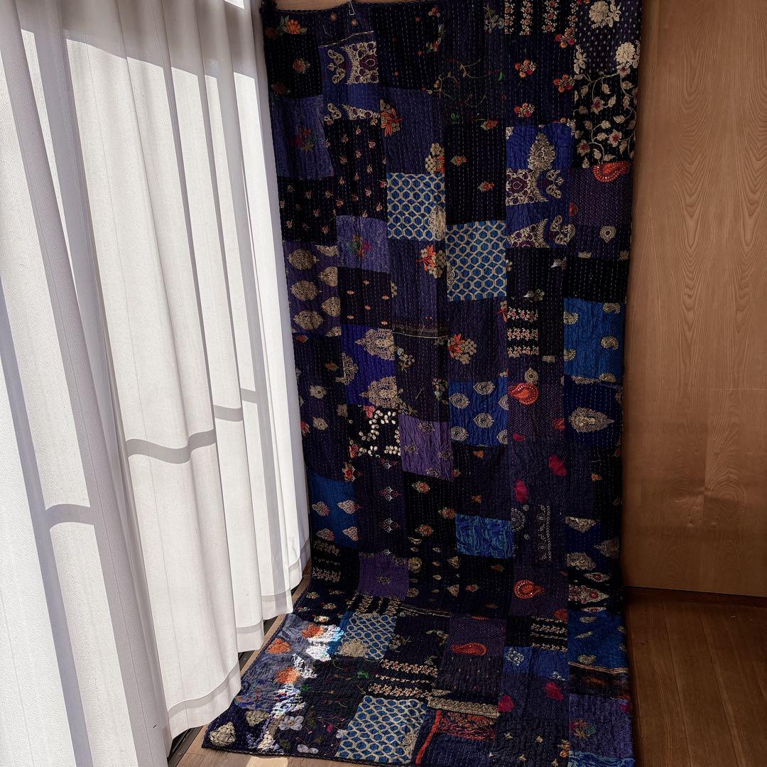 未使用❁大判　エンブロイダリー　ネイビー　パッチワークカンタキルトマルチカバー
