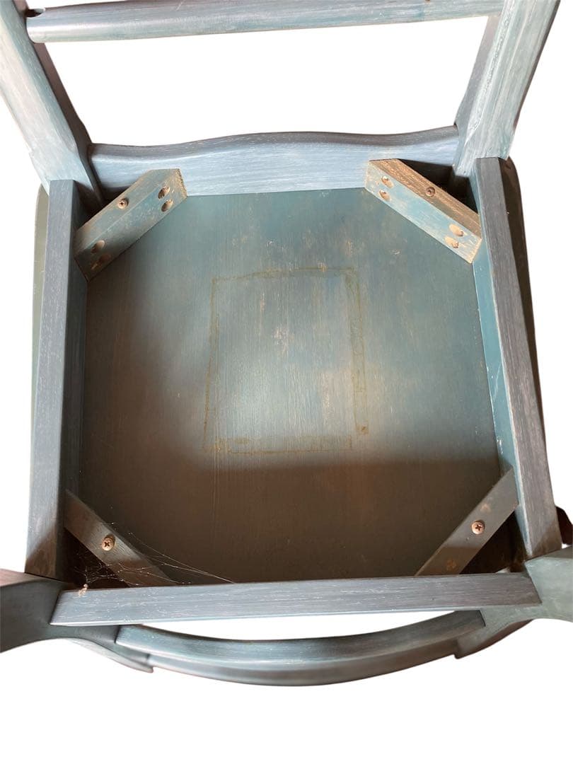 アンティークチェア　水色