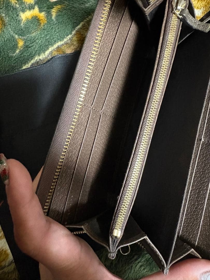 GUCCI グッチ 長財布 ばなにゃ 正規店にて購入