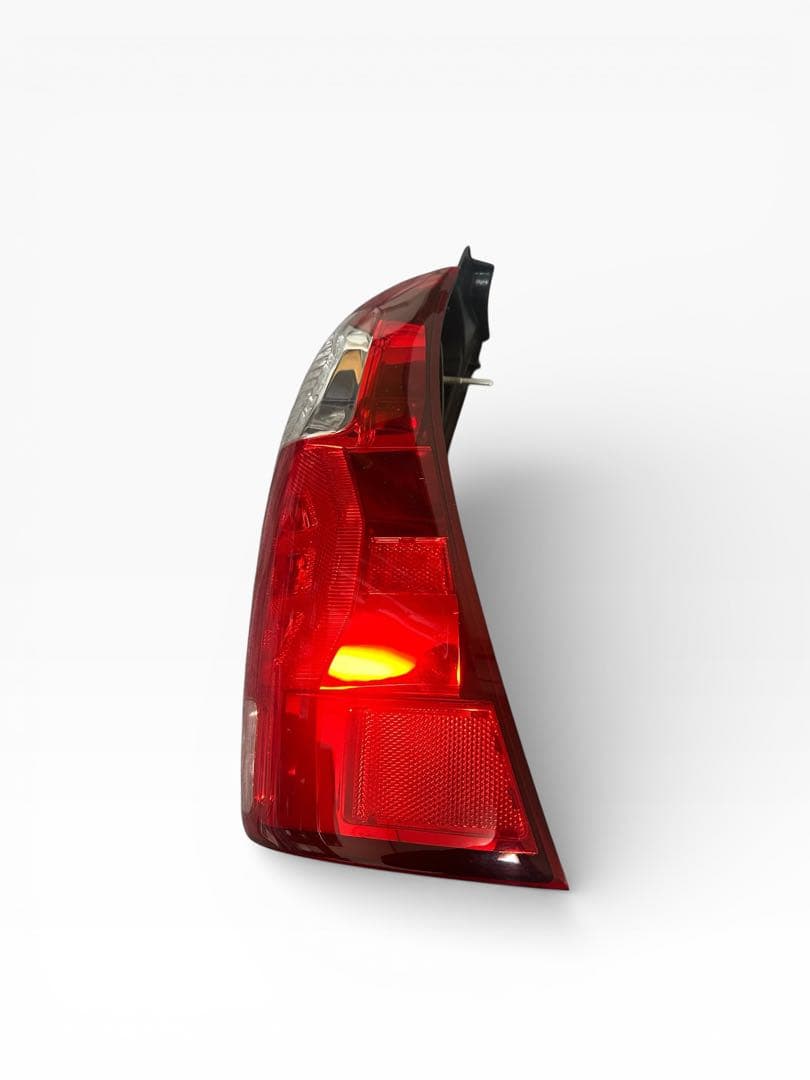 ハイラックスサーフ215後期テール 右　純正