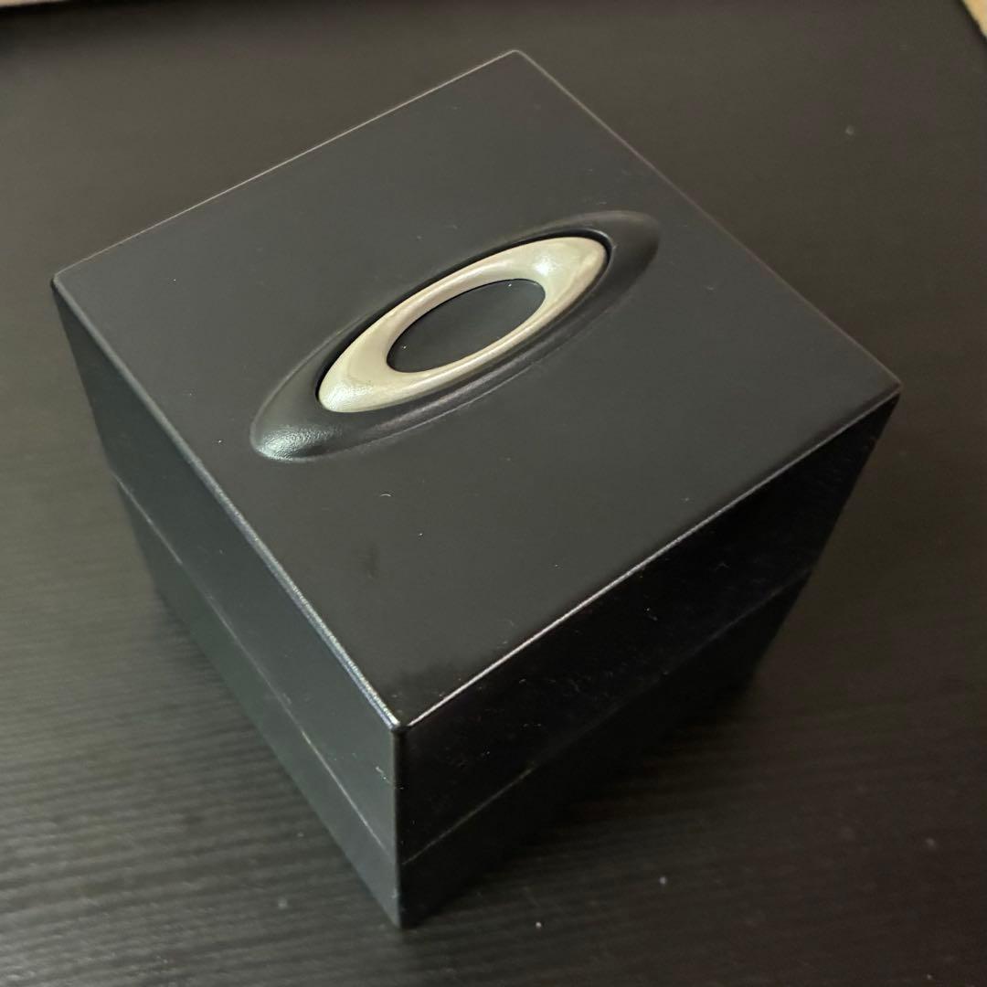 Oakley クラッシュ　ラバーベルト 時計 青