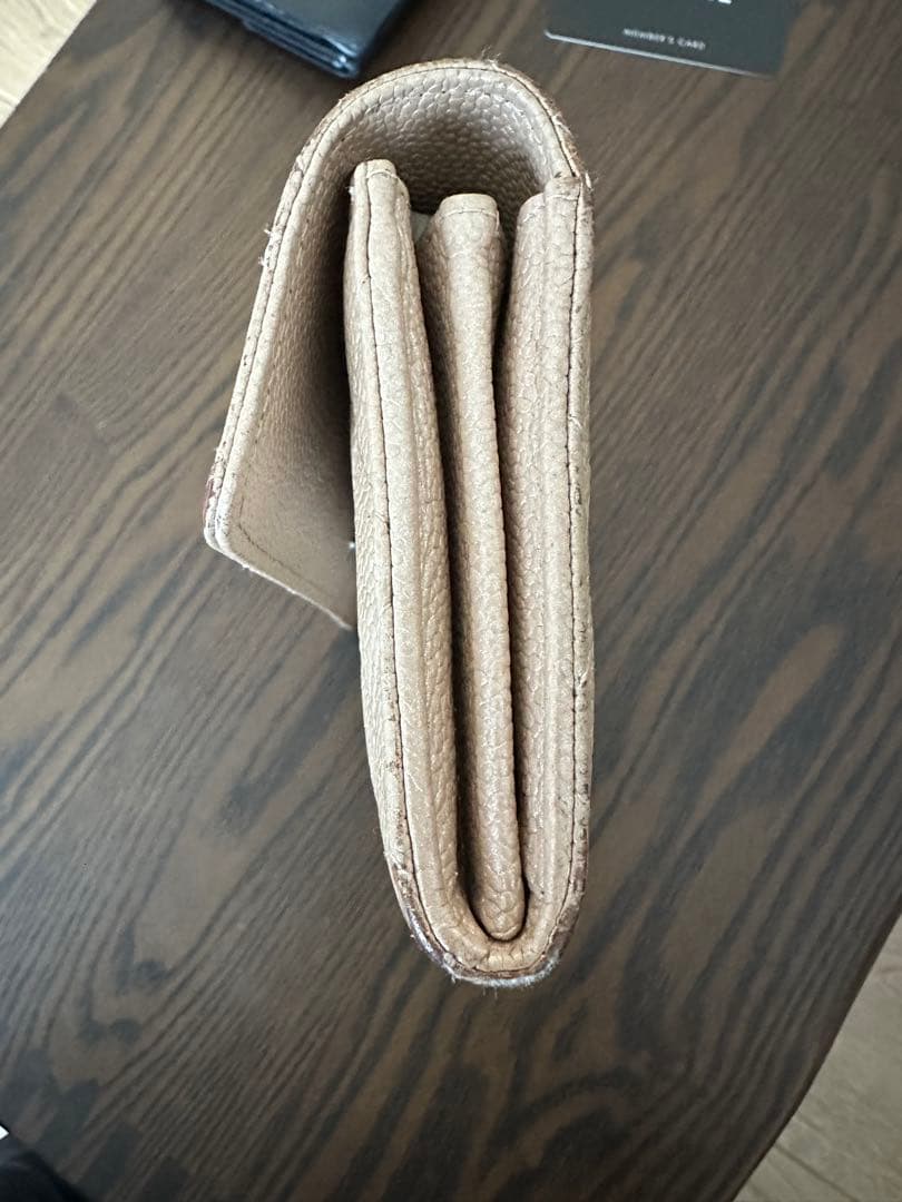 CHANEL ベージュ キルティング 長財布