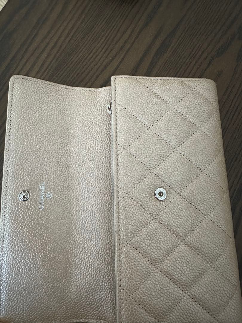 CHANEL ベージュ キルティング 長財布