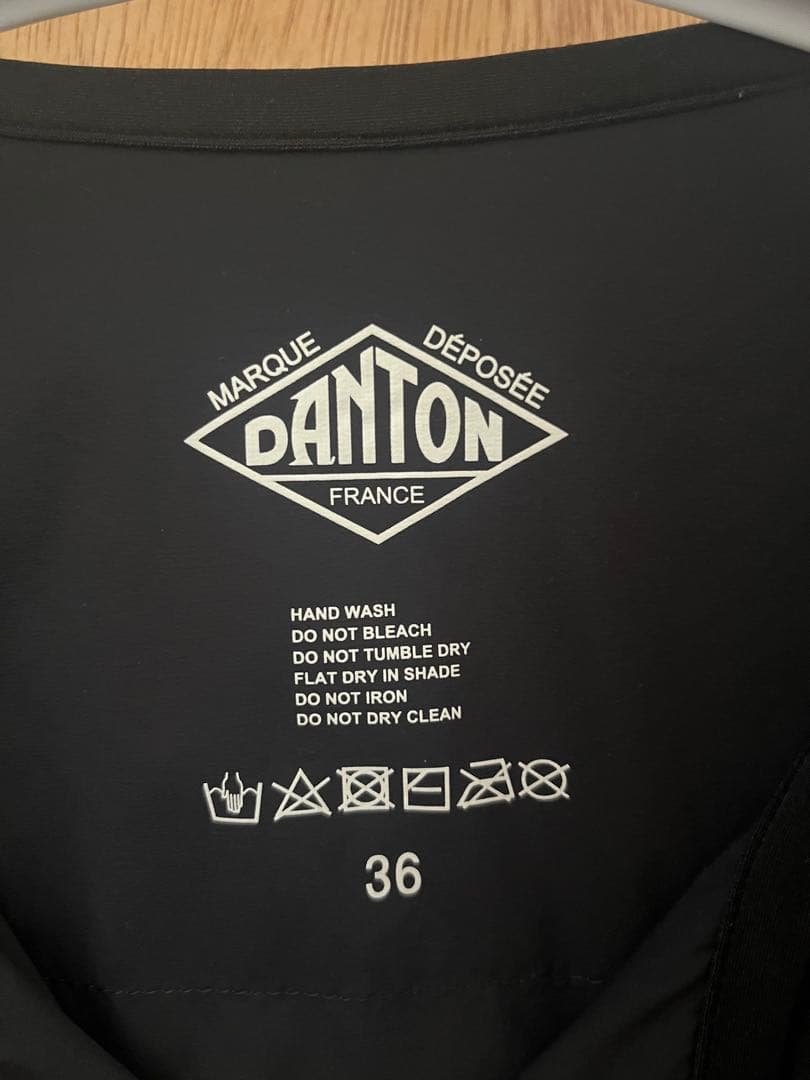 DANTON インサレーションノーカラー ストレッチナイロンジャケット