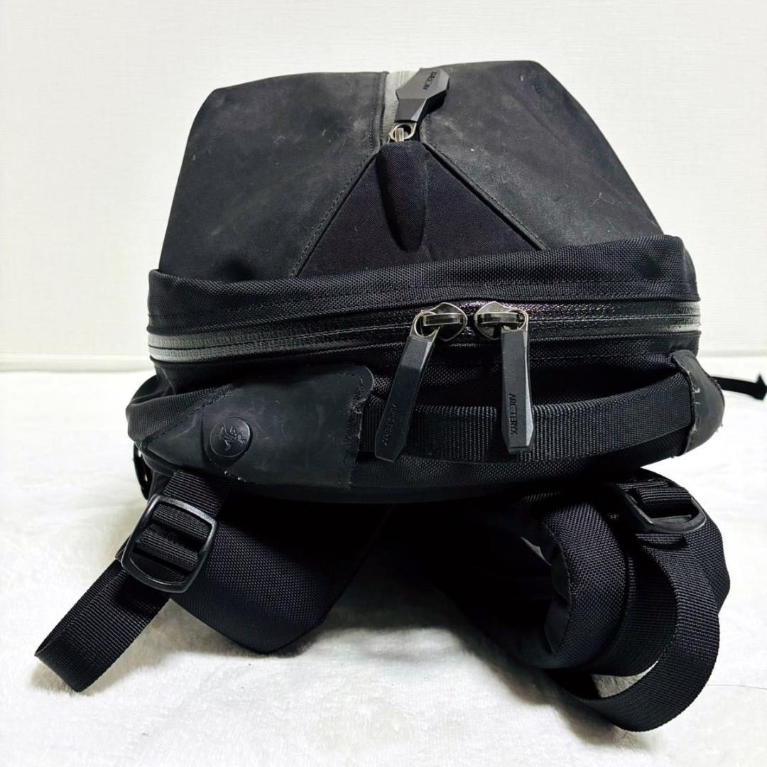廃盤品 アークテリクス バックパック リュック アロー22 ステルブラック