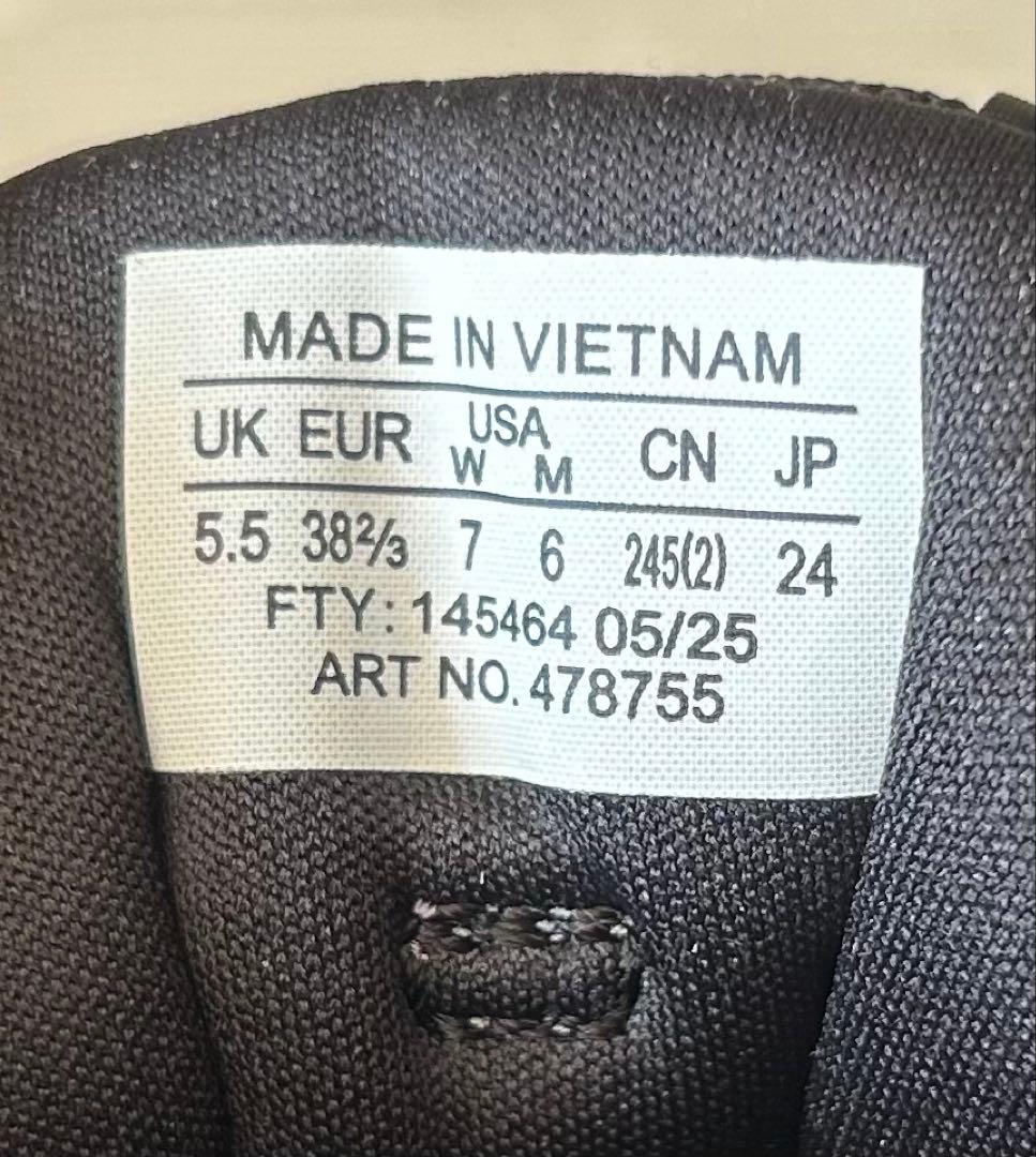 【ほぼ新品】Salomon XT-WHISPER VOID スニーカー