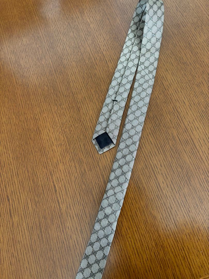 GUCCI 総柄ネクタイ 未使用品