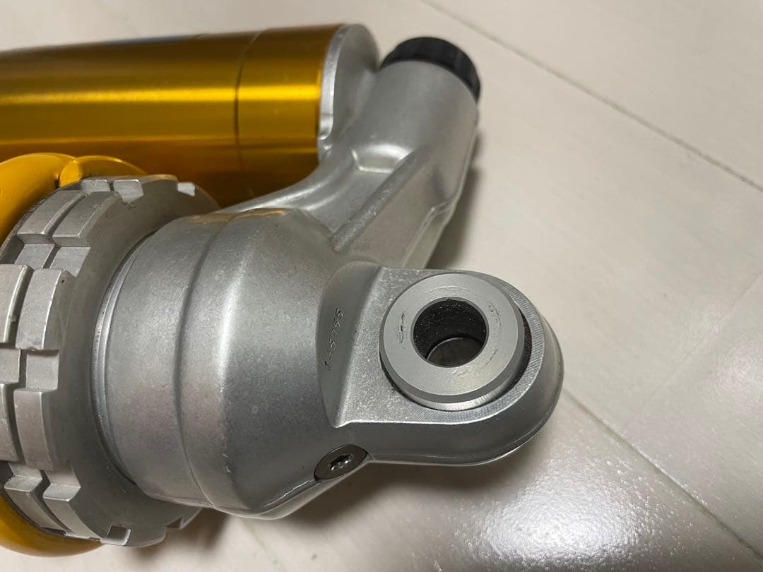 YAMAHA XT660Z TENERE OHLINS リアサスペンション