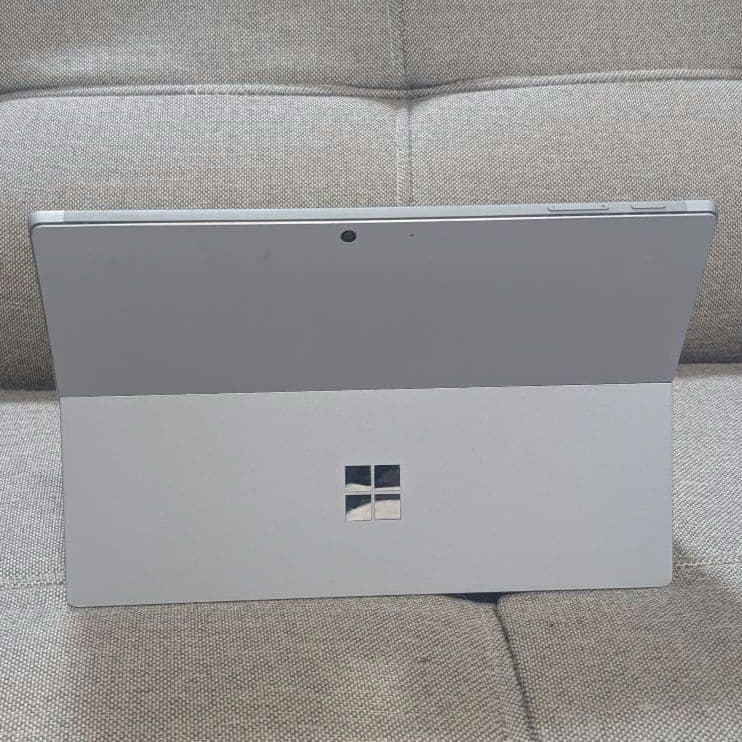 Surface Pro 7 i5 8GB 256GBタイプカバーoffice付i
