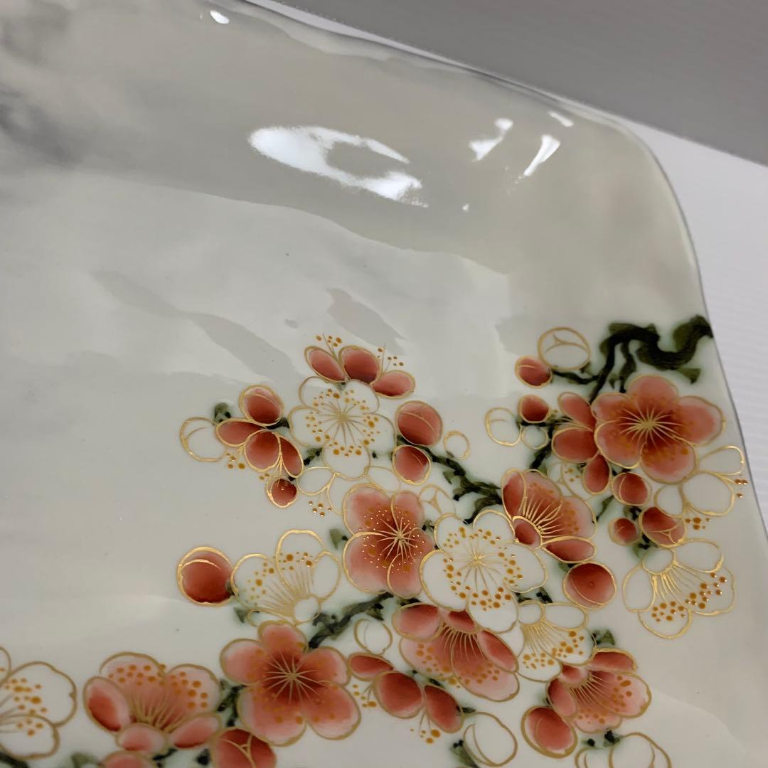 は*な様 京焼　清水焼　陶葊　とうあんの焼物 金彩の梅の花　陶器磁器　角皿　 約