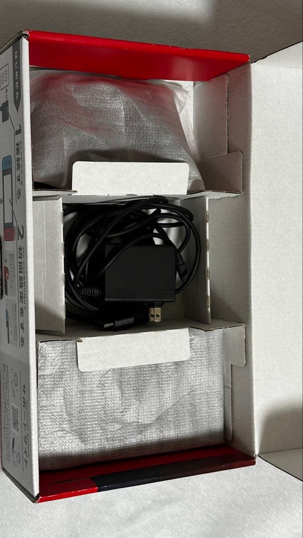 Nintendo Switch 本体 赤/青 Joy-Con付き