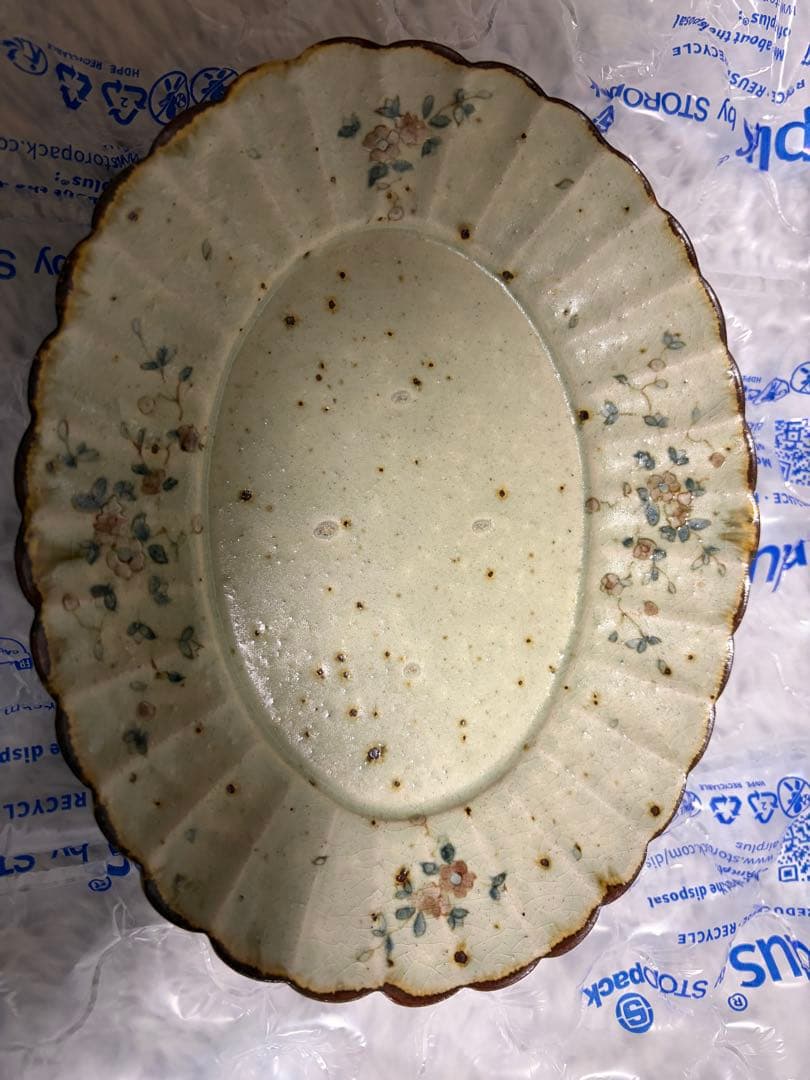 は*な様 市野吉記 シノワズリ 椿円菊花皿 33 新品未使用