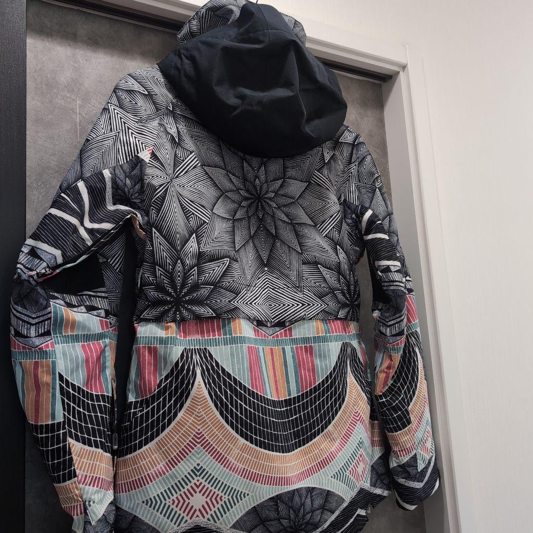 お値下げ！新品同様　ROXY スノーボードウェア（女性用）