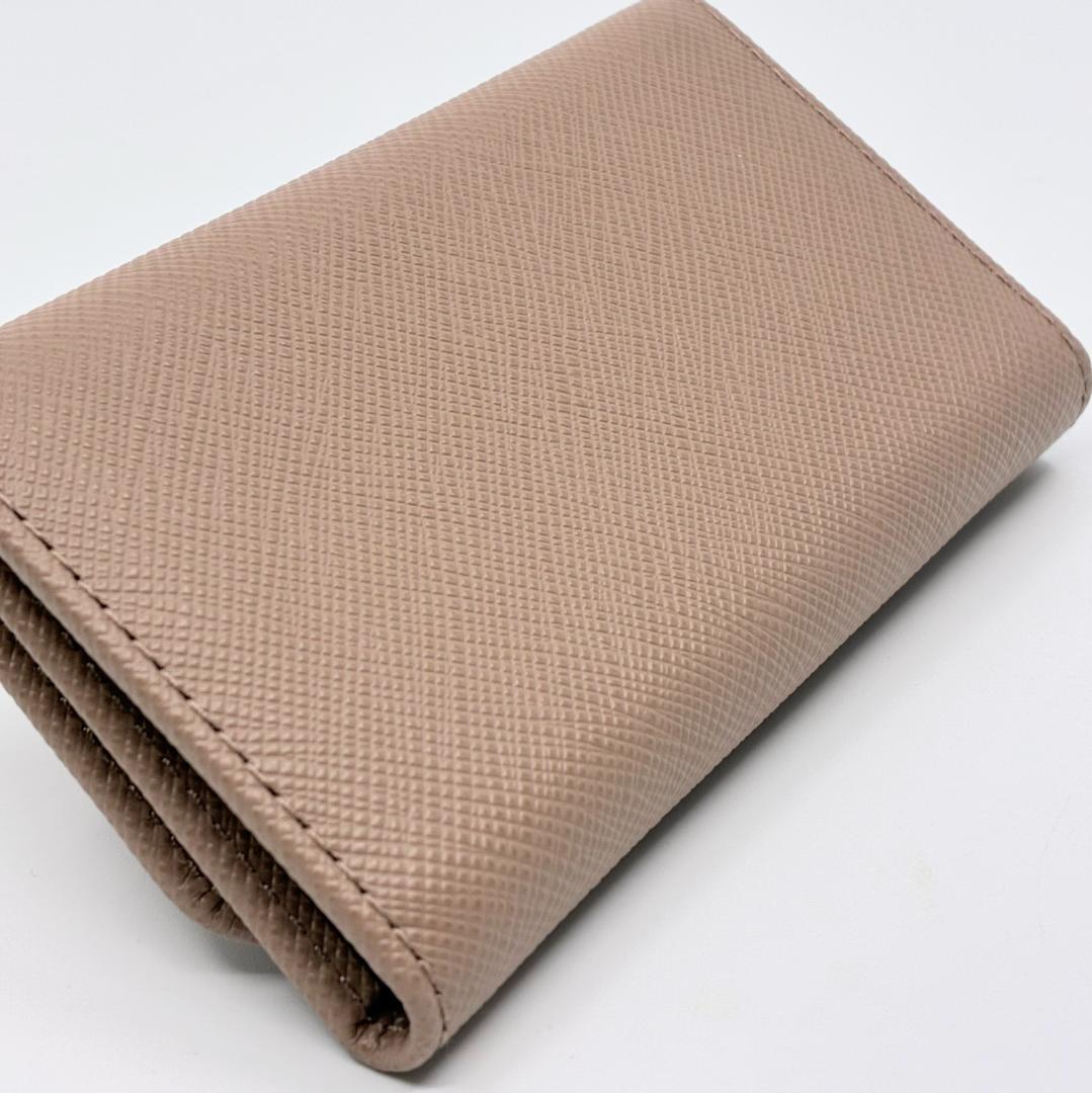 PRADA プラダ サフィアーノ 6連キーケース ピンクベージュ A1343A5