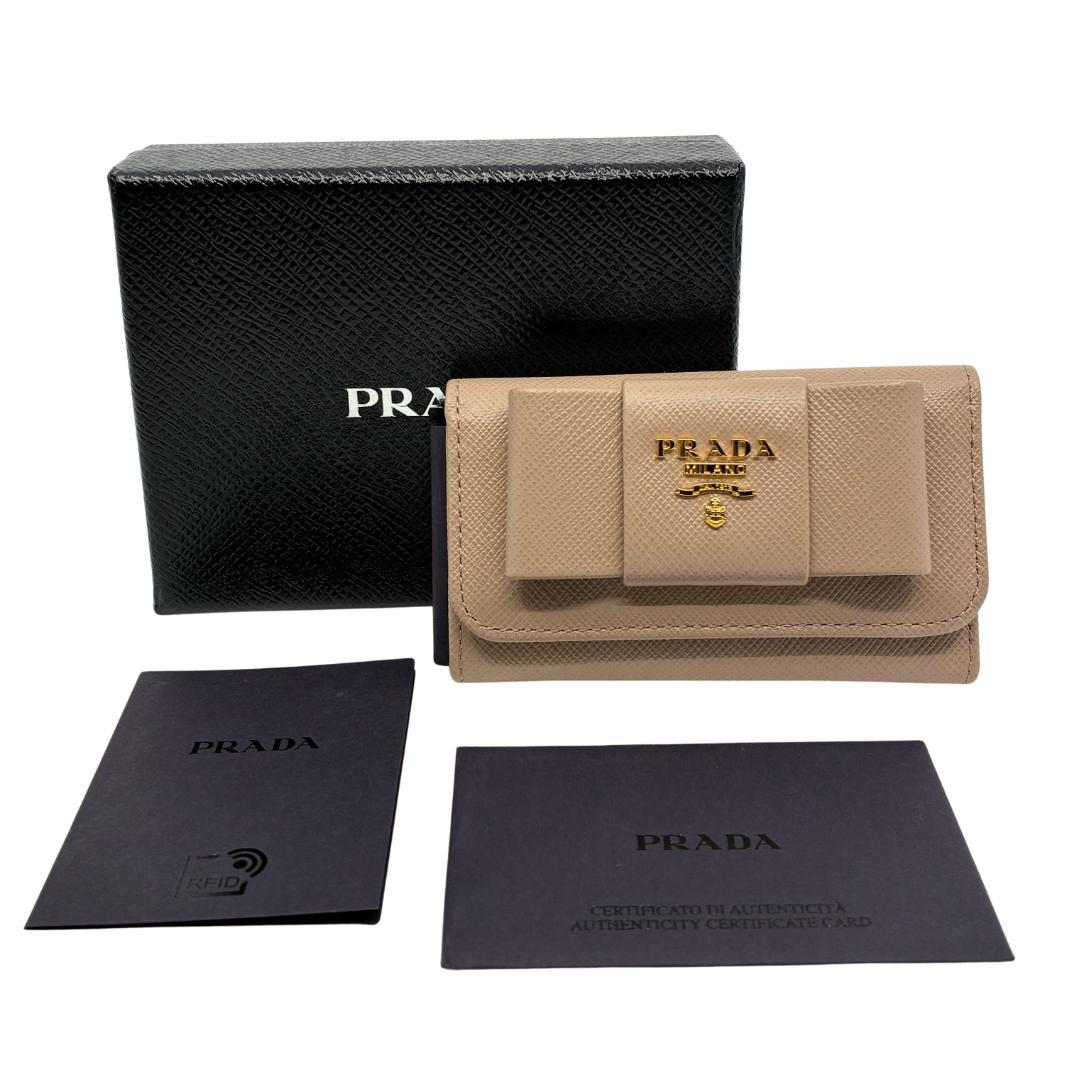 PRADA プラダ サフィアーノ 6連キーケース ピンクベージュ A1343A5