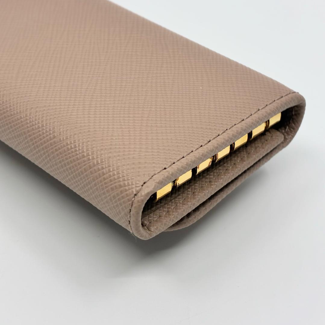 PRADA プラダ サフィアーノ 6連キーケース ピンクベージュ A1343A5