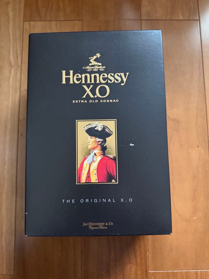 ａ。 　Hennessy (ヘネシー) XO 700ml と　レミーXO