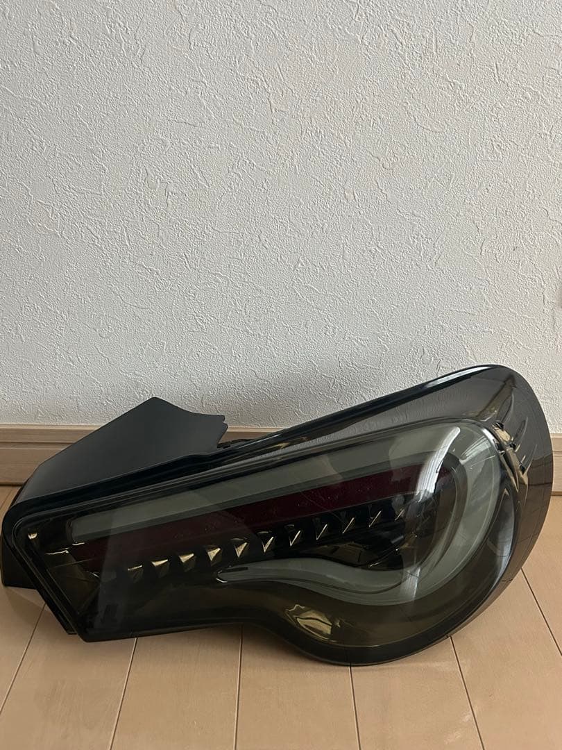 VALENTI ジュエルLEDテールランプ 86・BRZ用