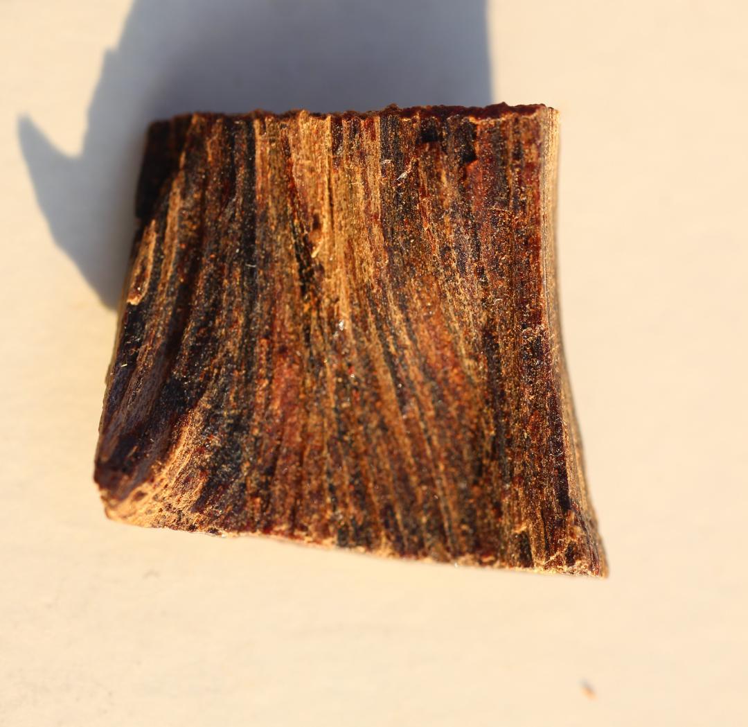 香木 古渡命銘木 「初音」小分け 約0.33g 沈香 奇南 伽羅