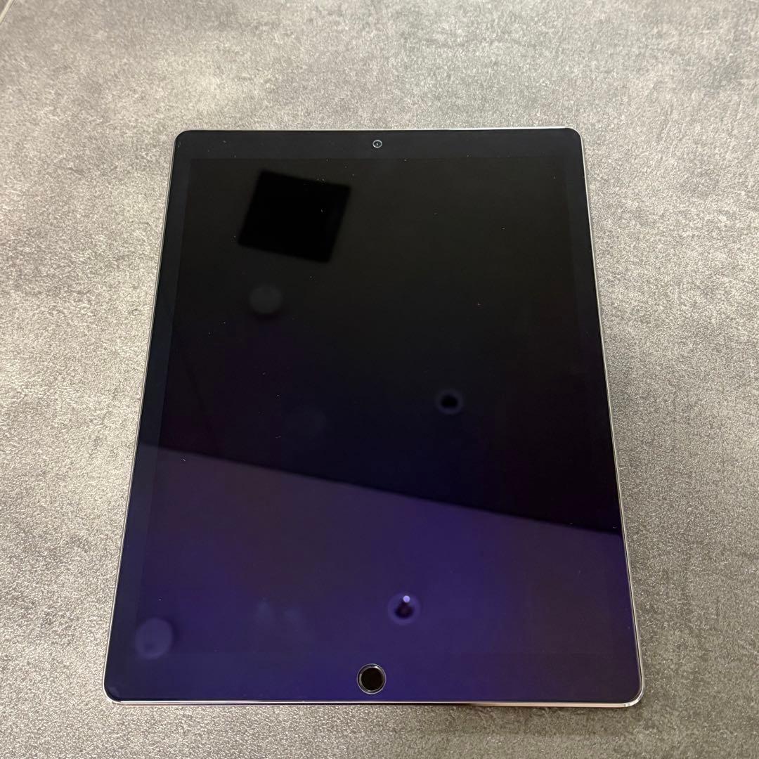 ipad pro 第2世代 12.9インチ 512gb simフリー