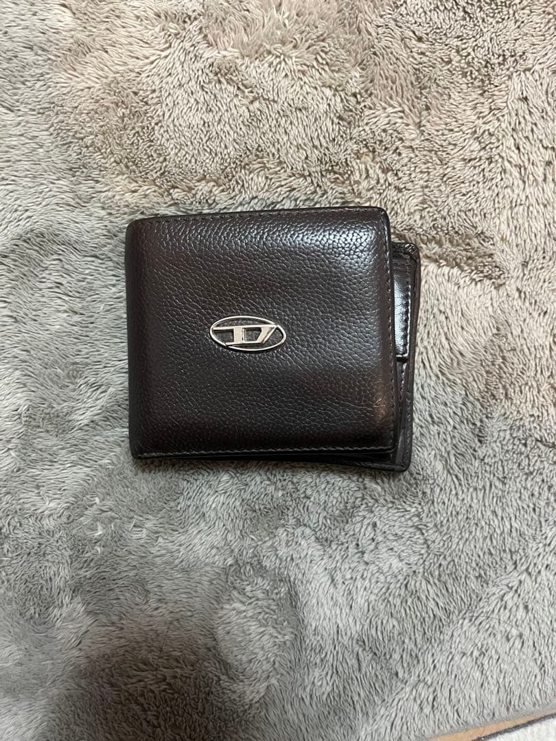 DIESEL ダークブラウン 二つ折り財布