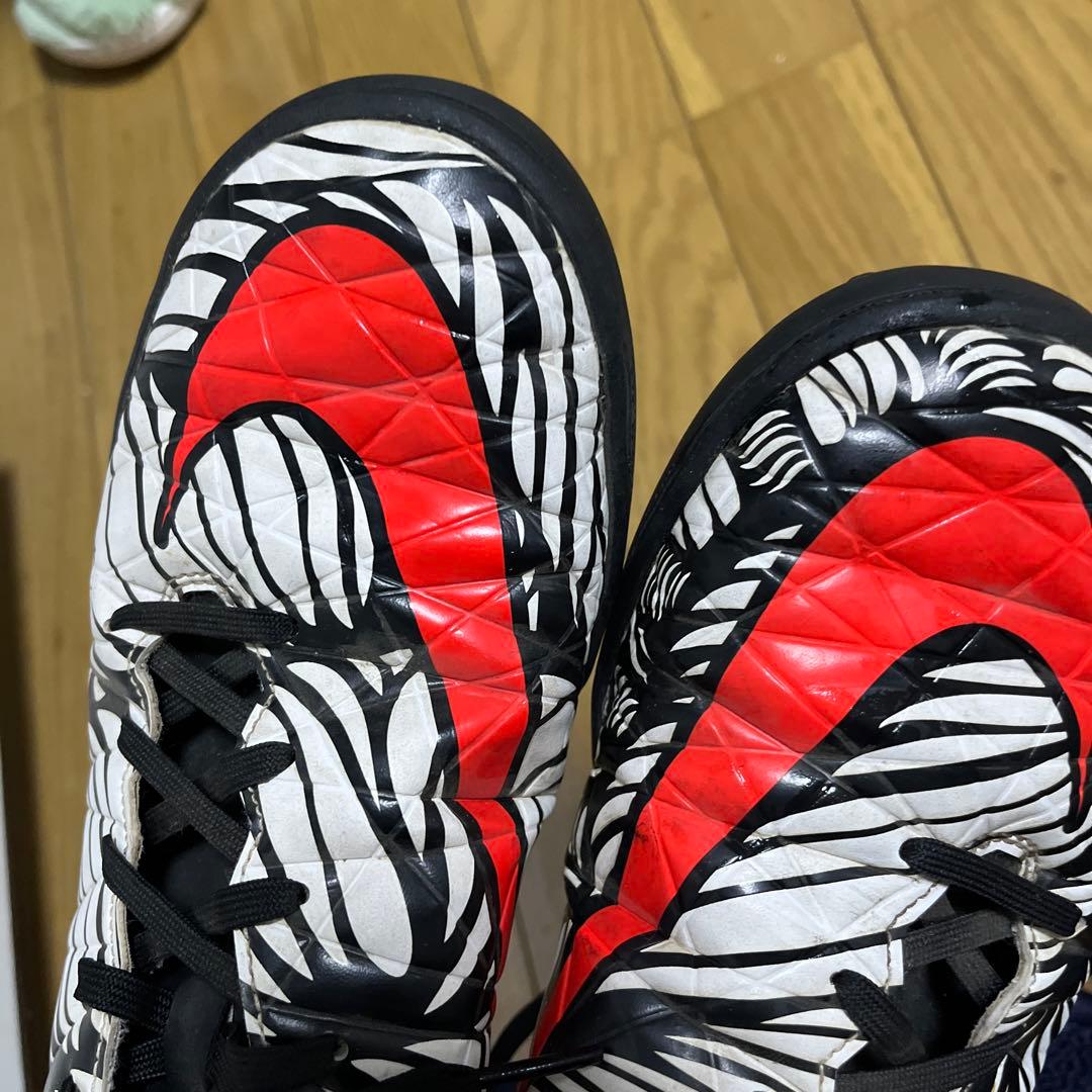 ナイキ nike NIKE ハイパーヴェノム ネイマールモデル 28.5cm