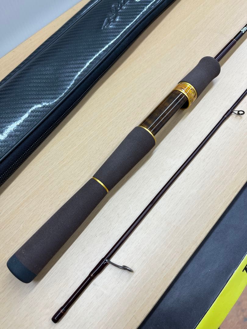 ロデオクラフト　ホワイトウルフ62MLR エリアトラウト　フォーナイン999.9