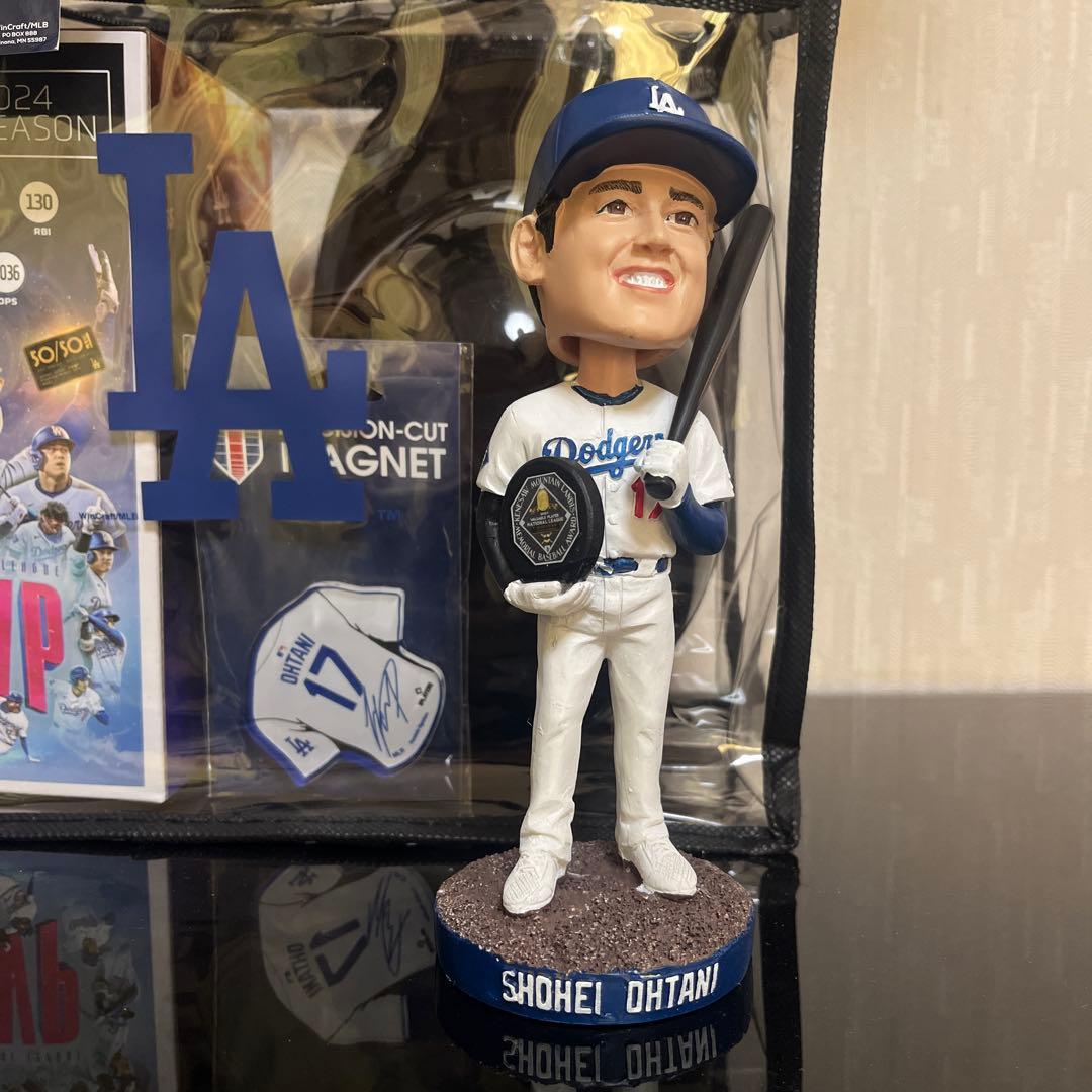 大谷翔平選手　MVPボブルヘッド　4/2球場配布　おまけ付き