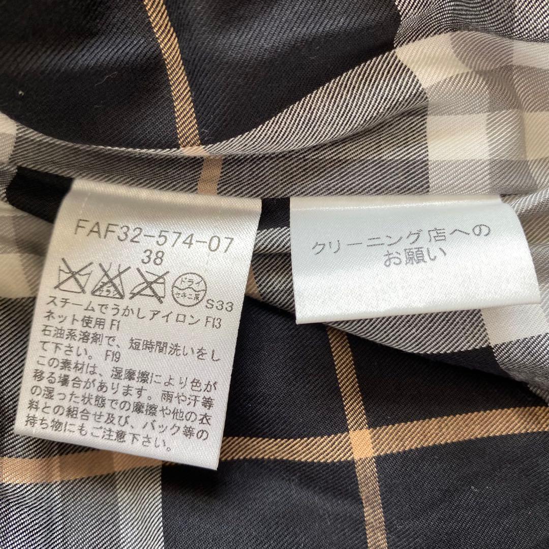 新品タグ付き★BURBERRY ダウンベスト フード ノバチェック ロゴ刺繡38