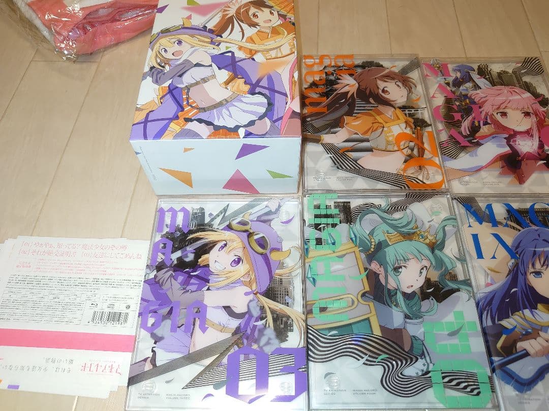 魔法少女まどか☆マギカ外伝　マギアレコード　一期Bluray(特典付き)