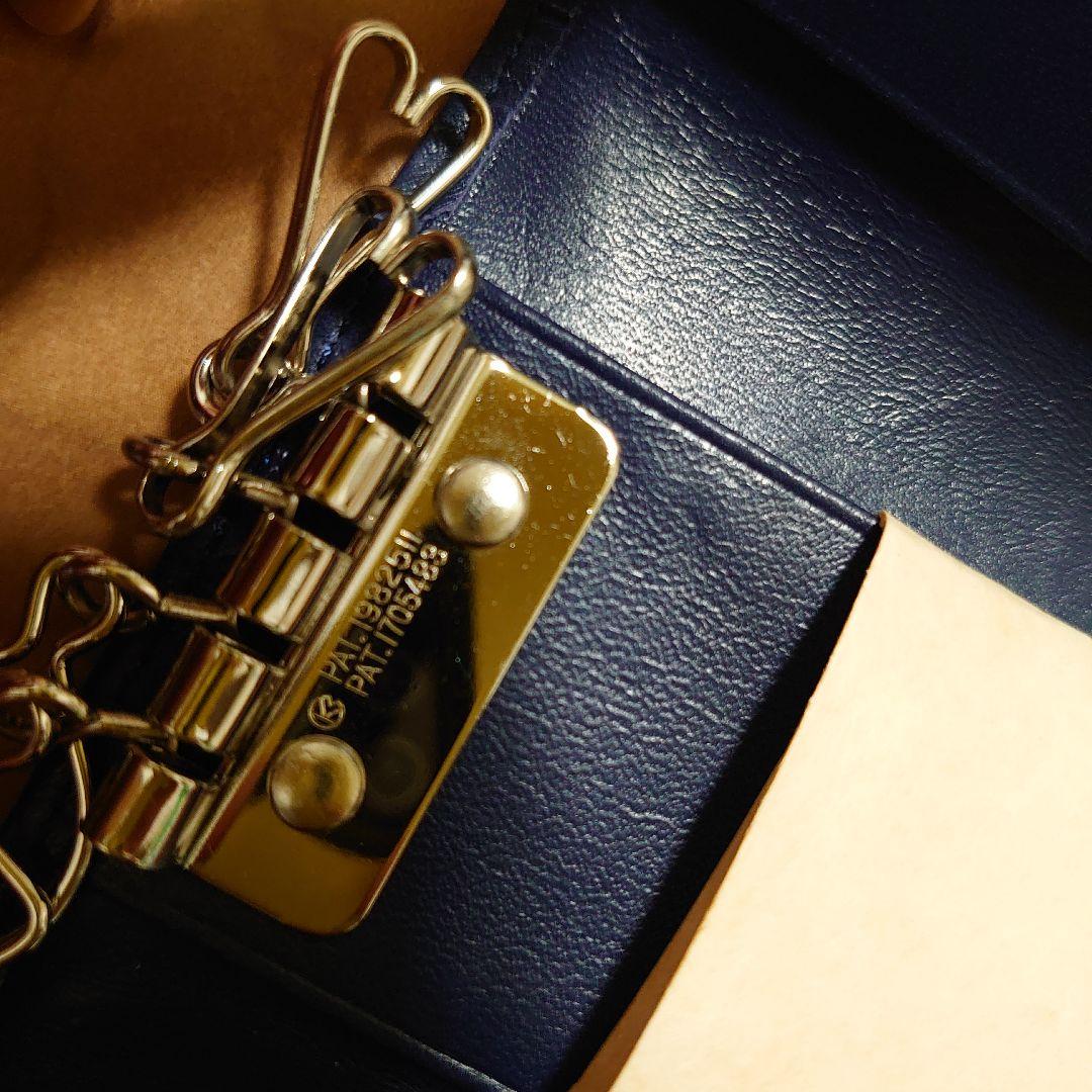 Chloé ネイビー レザー キーケース