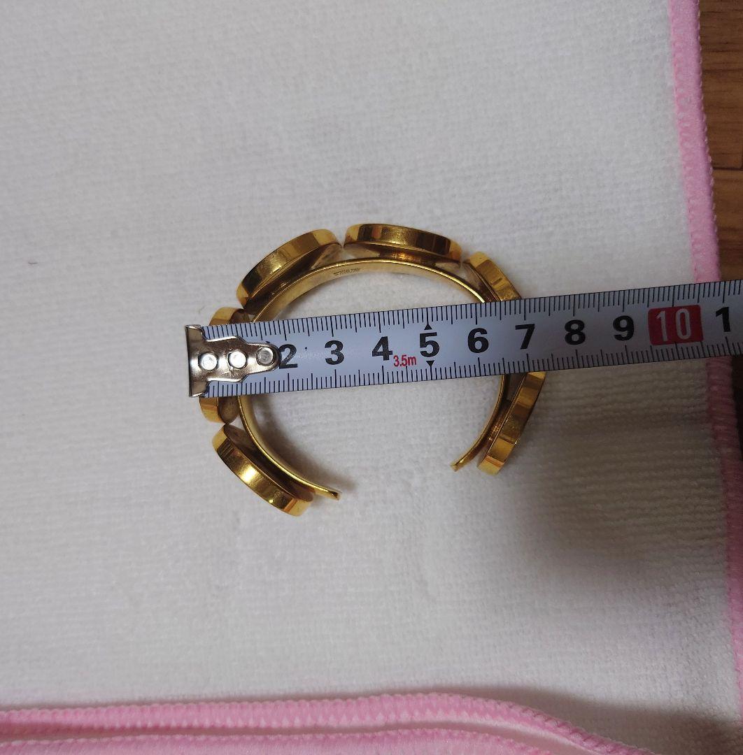 シャネル　ヴィンテージ　ココマークバングル