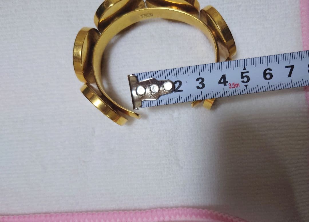 シャネル　ヴィンテージ　ココマークバングル