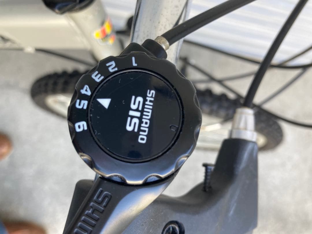 UGO片山右京モデル　折りたたみマウンテンバイク