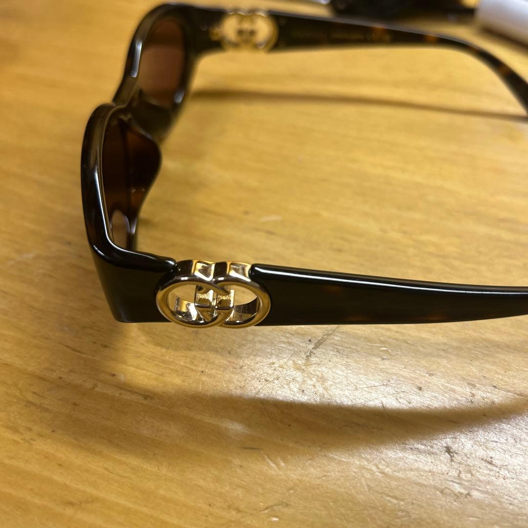 金欠です。 【GUCCI/グッチ】オーバル サングラス GG1662SA 002